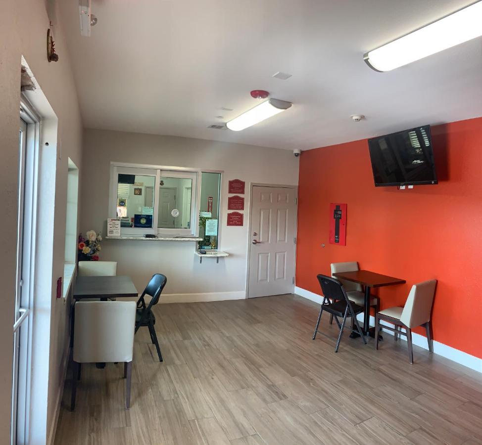 Scottish Inn & Suites - Iah Airport Humble Ngoại thất bức ảnh