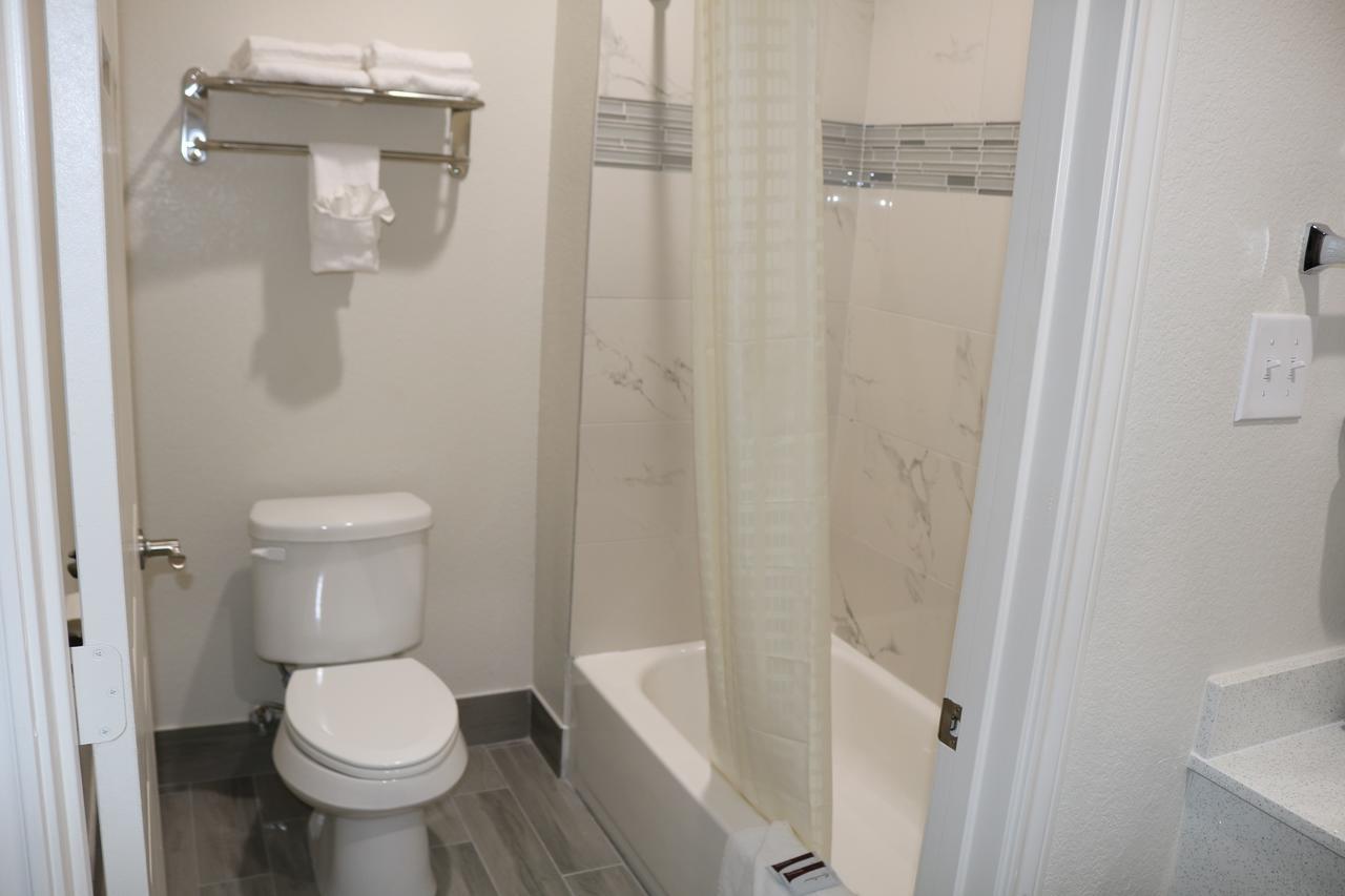 Scottish Inn & Suites - Iah Airport Humble Ngoại thất bức ảnh