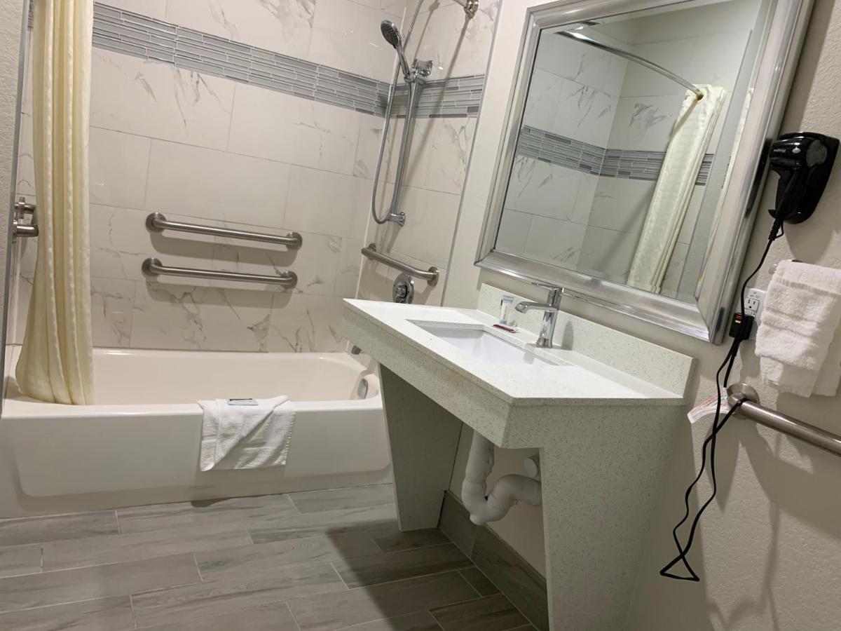 Scottish Inn & Suites - Iah Airport Humble Ngoại thất bức ảnh
